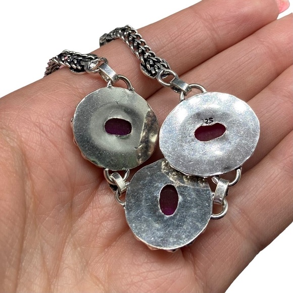 Elegant Silver and Pink Gemstone Bracelet - Picture 4 of 4